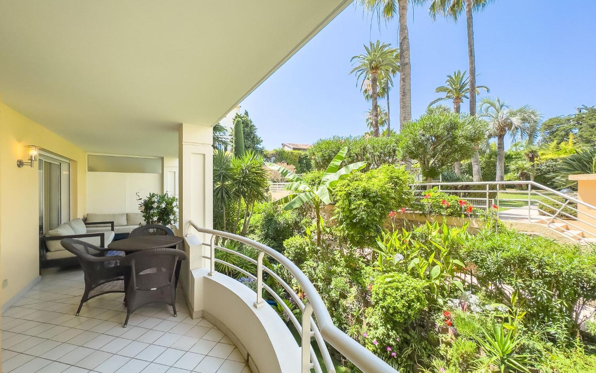Winsome - First - Centre - 2ch - Piscine - Garage Appartement *